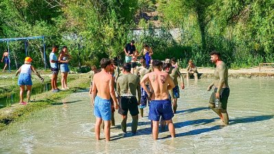 Das Schlammbad in Saklıkent (Ein belebendes Erlebnis voller Lachen)